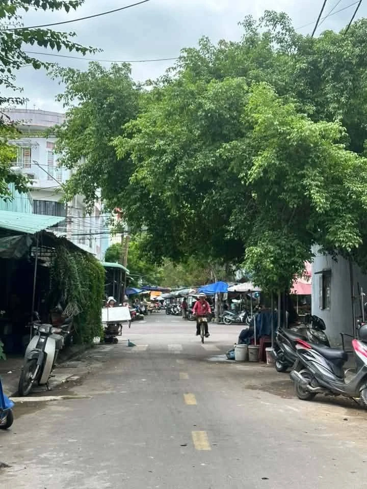 Bán nhà mặt tiền 49.5m² 3PN gần Thành Thái - Ảnh 1