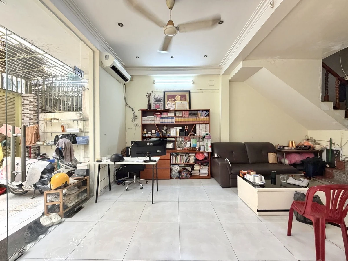 Bán nhà 4 tầng 68m² gần Phan Xích Long, Phú Nhuận, 16,9 tỉ - Ảnh thu nhỏ 3