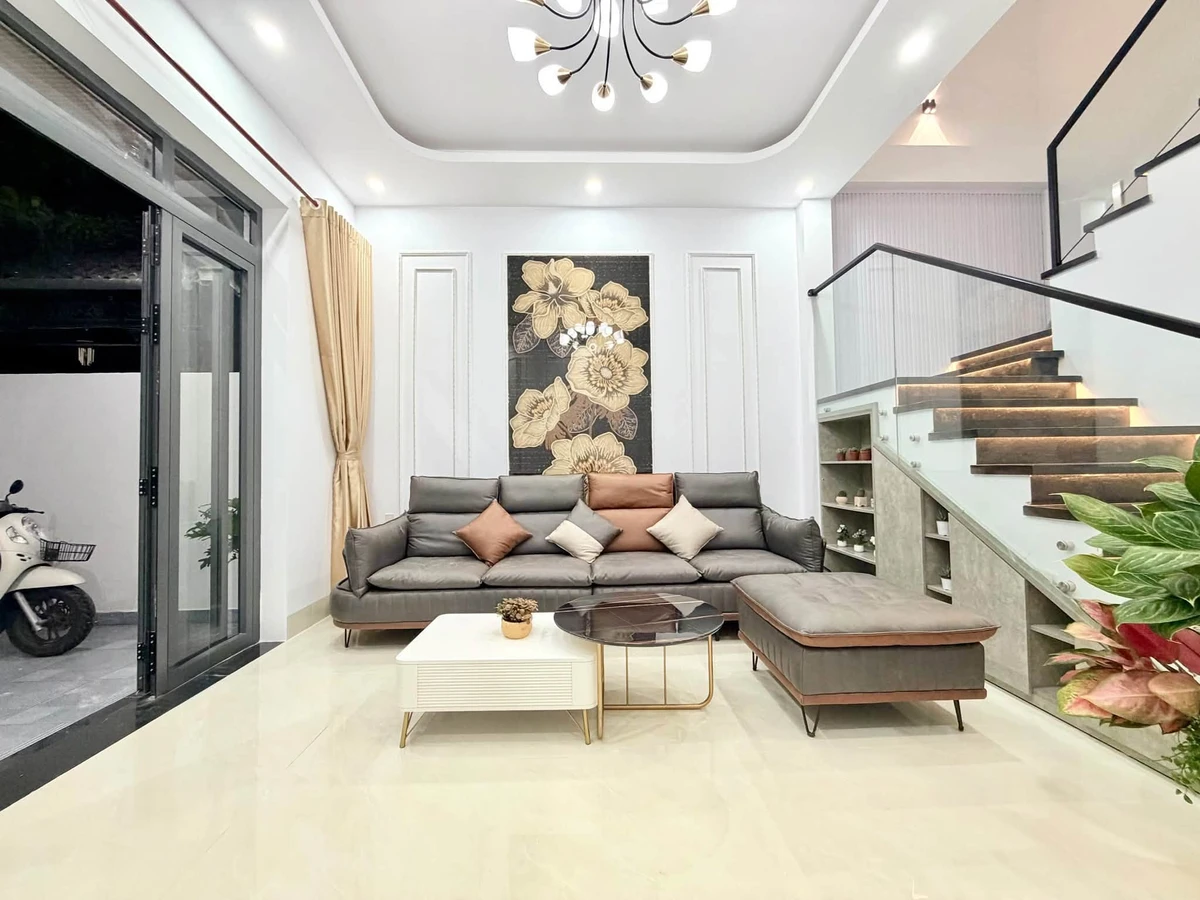 Bán nhà mặt tiền 1 trệt 1 lầu đường Tăng Bạt Hổ, Rạch Giá, An Giang, 3PN, giá 2,85 tỷ - Ảnh thu nhỏ 3