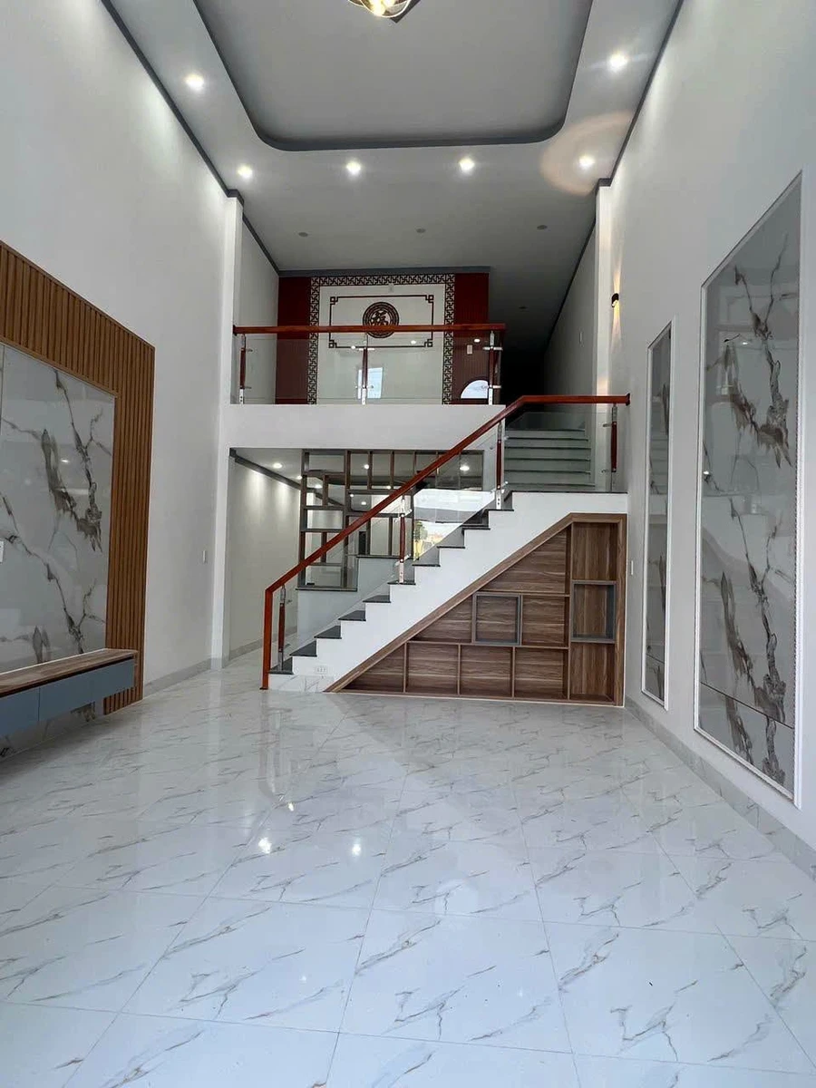 Bán nhà Bến Cát 100m² 3 phòng ngủ 2.5 tỷ - Ảnh thu nhỏ 3