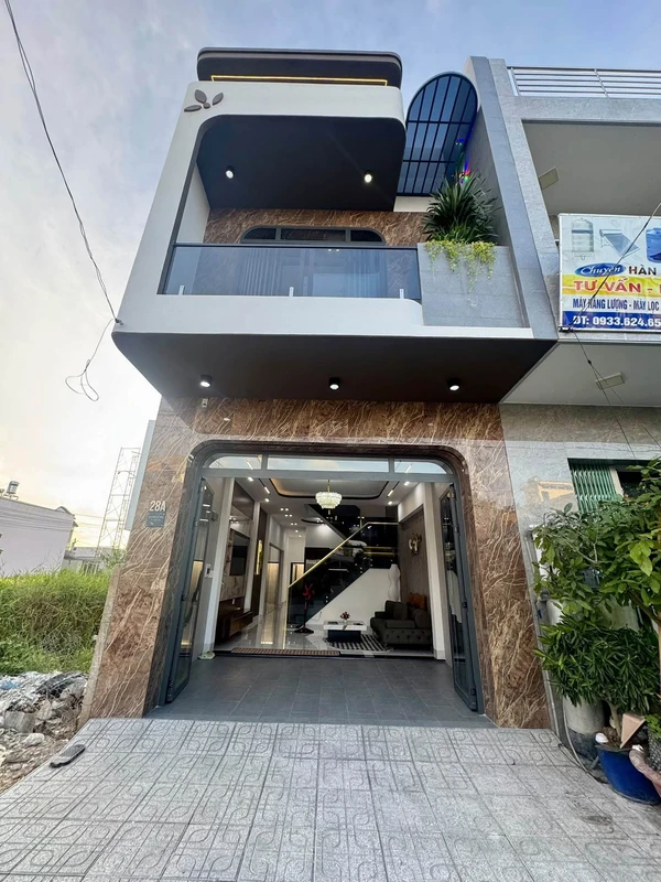 Bán đất 165m2 (80m2 thổ cư) mặt tiền nhựa Lò Than, sau chợ Suối Cát, giá 690 triệu tiach