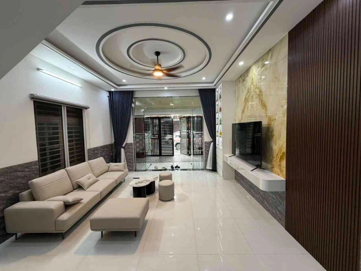 Bán nhà 2 tầng mặt tiền Đồng Trí 95m², 5 tỷ, Đà Nẵng - Ảnh 1