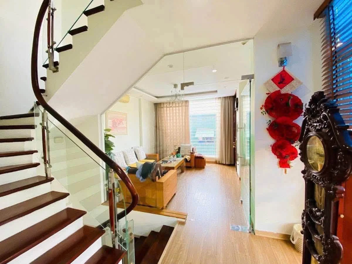 Bán nhà phố 50m² 5 tầng Trần Quốc Hoàn Cầu Giấy 15.9 tỷ - Ảnh thu nhỏ 5