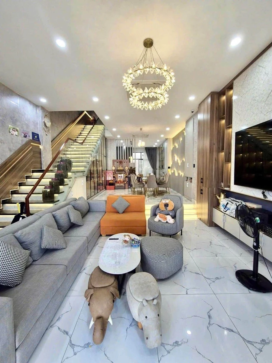 Bán nhà 1 trệt 2 lầu 4PN Phú Lợi, 100m² - 6 tỷ - Ảnh thu nhỏ 3