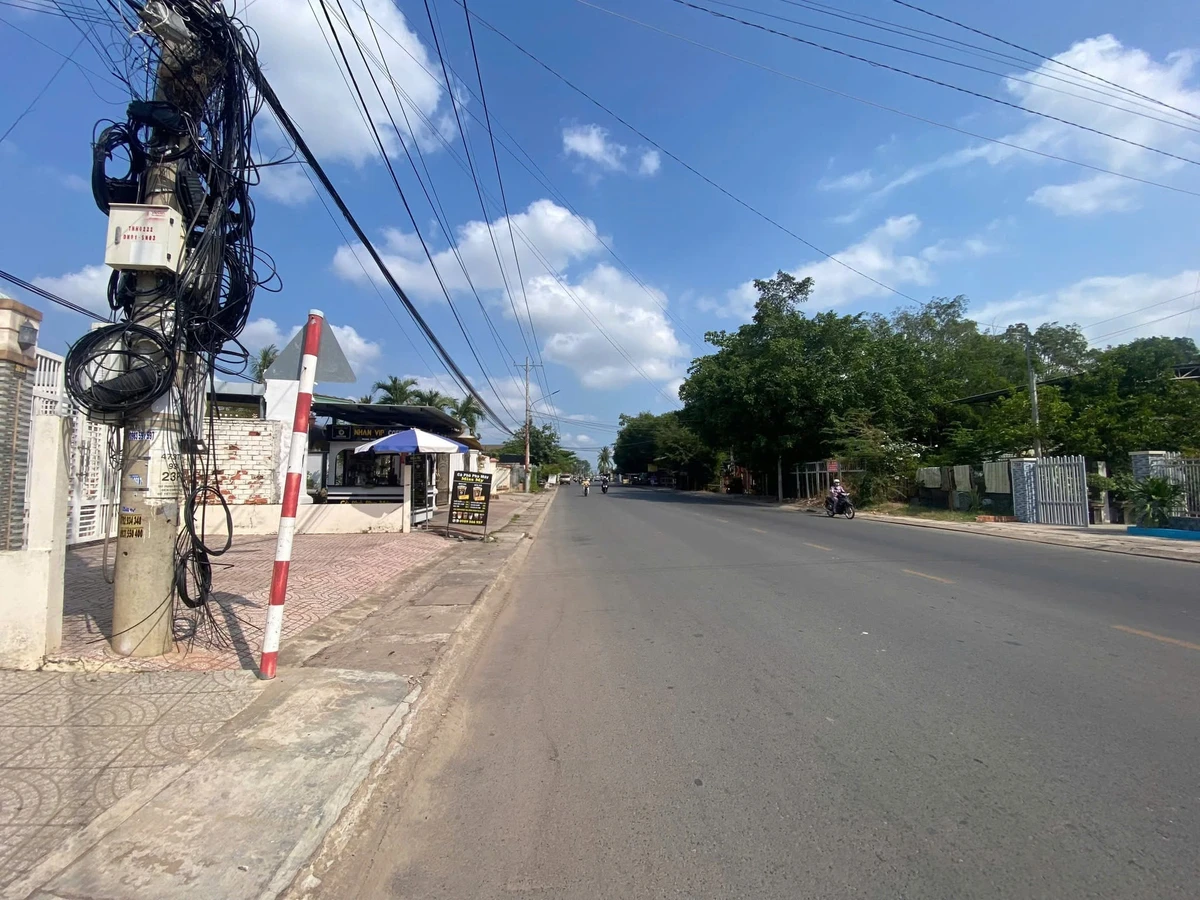 Bán nhà mặt tiền kinh doanh 399m² Tây Ninh 5 tỷ 2 - Ảnh thu nhỏ 2