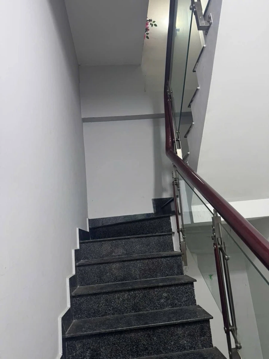 Bán nhà 5 tầng 56m2, 4PN Tân Thới Nhất Q12 - Ảnh thu nhỏ 4