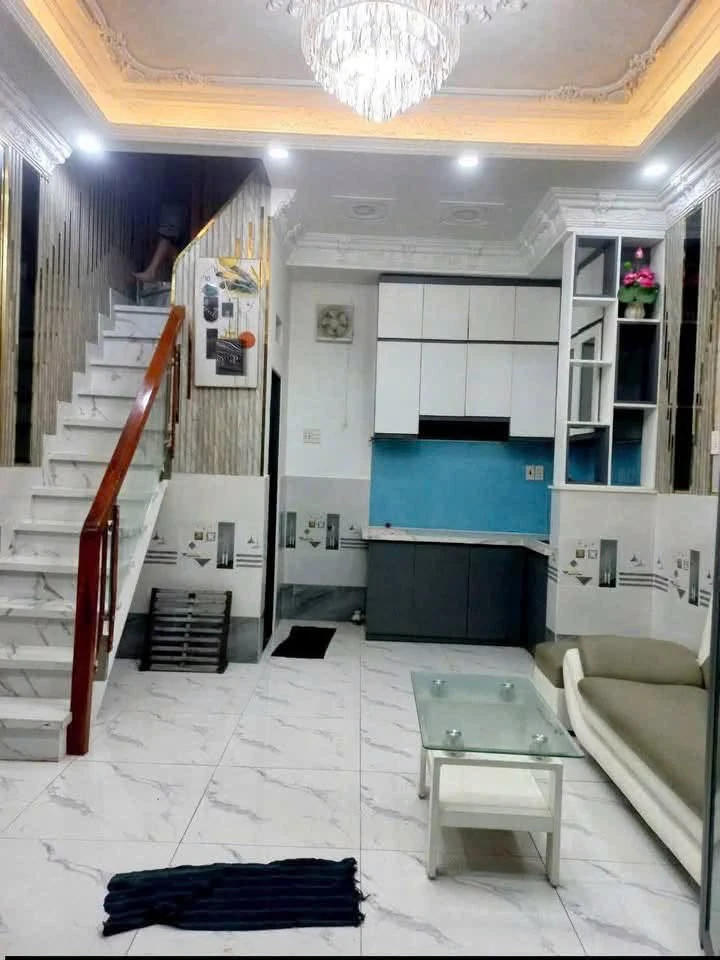Cho thuê nhà nguyên căn Nhà Bè, 2PN, 25m², 6 triệu/tháng - Ảnh 1