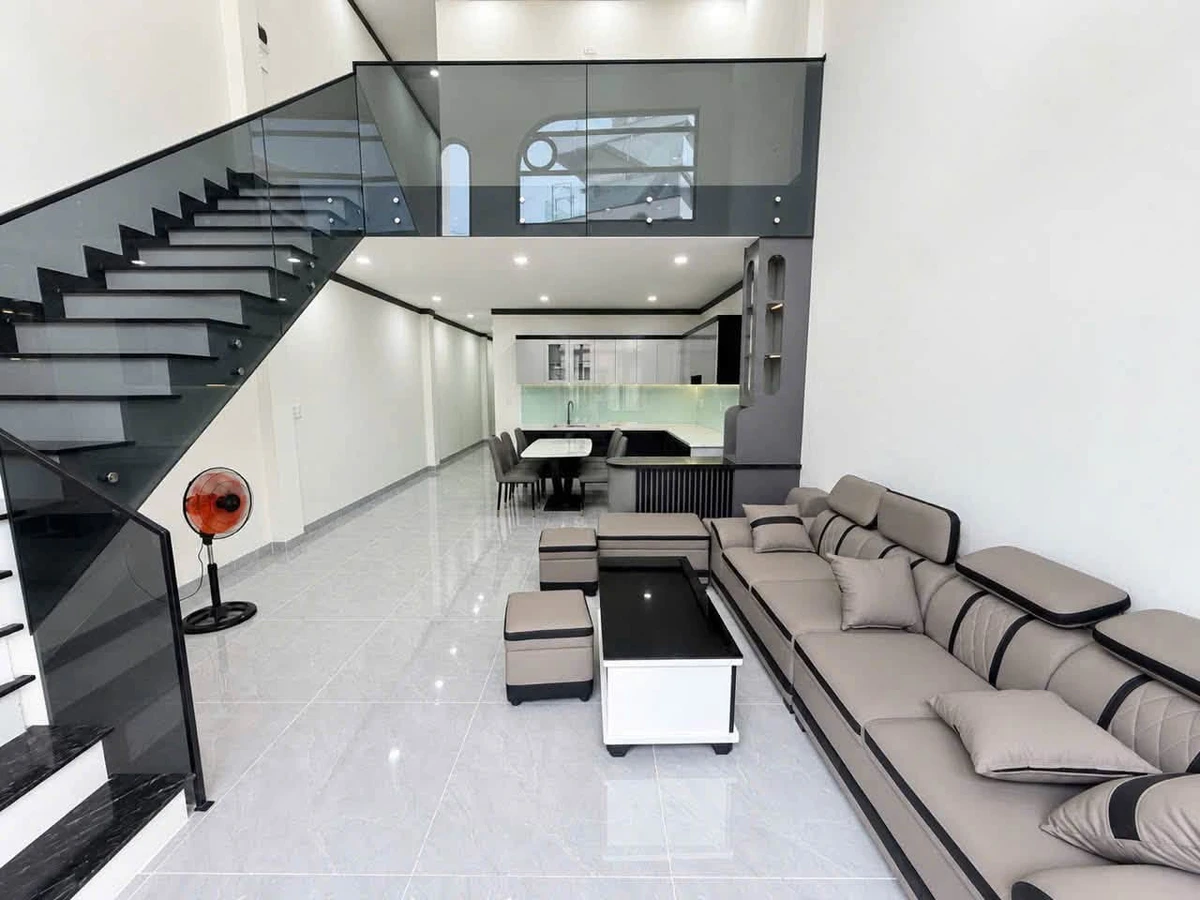 Nhà bán 150m2 gần công viên Biên Hùng, Đồng Nai, 3,7 tỷ - Ảnh thu nhỏ 4