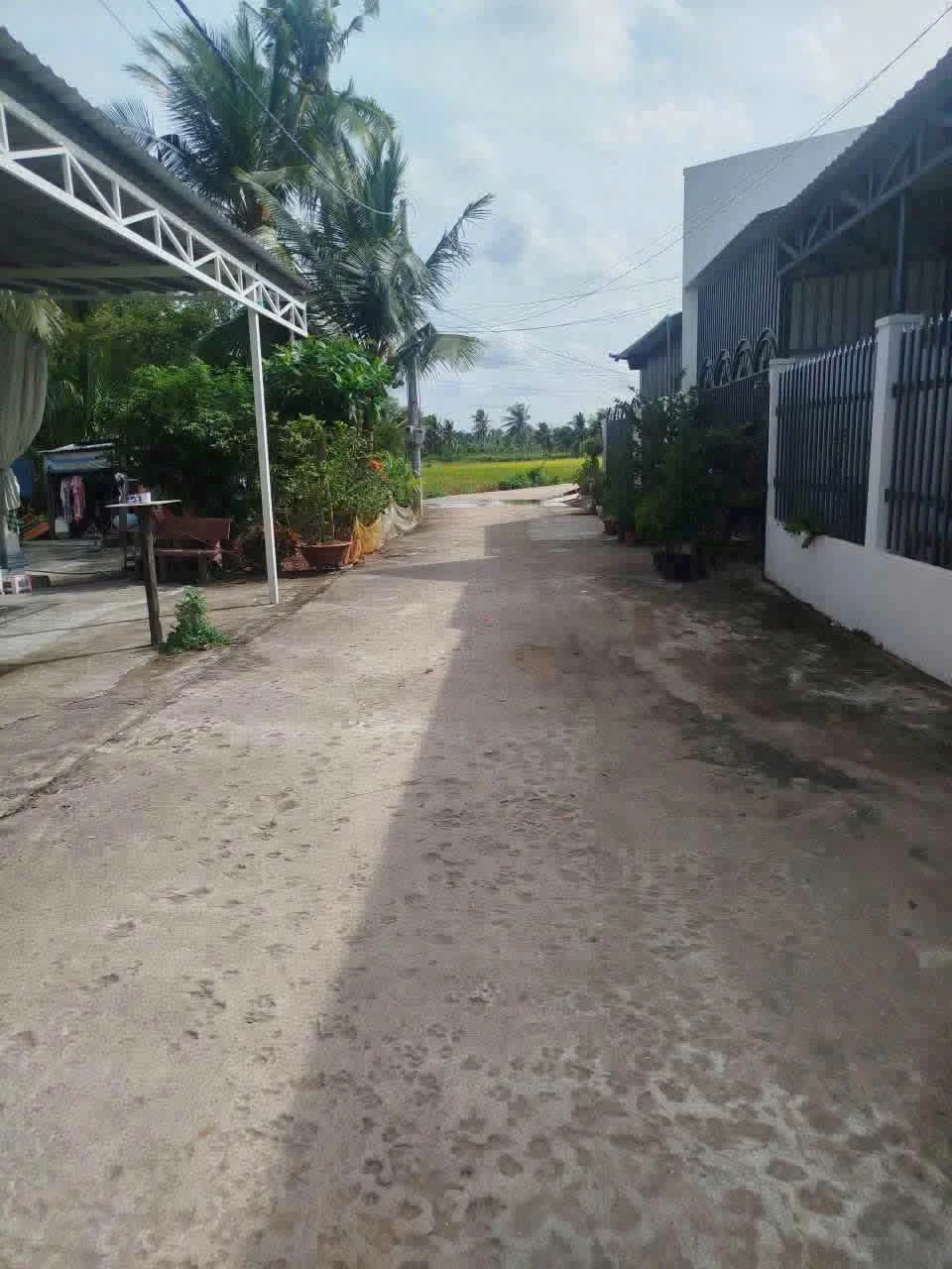 Bán nhà góc Ngô Thị Sĩ Rạch Giá, 108m2, 3PN - Ảnh 1