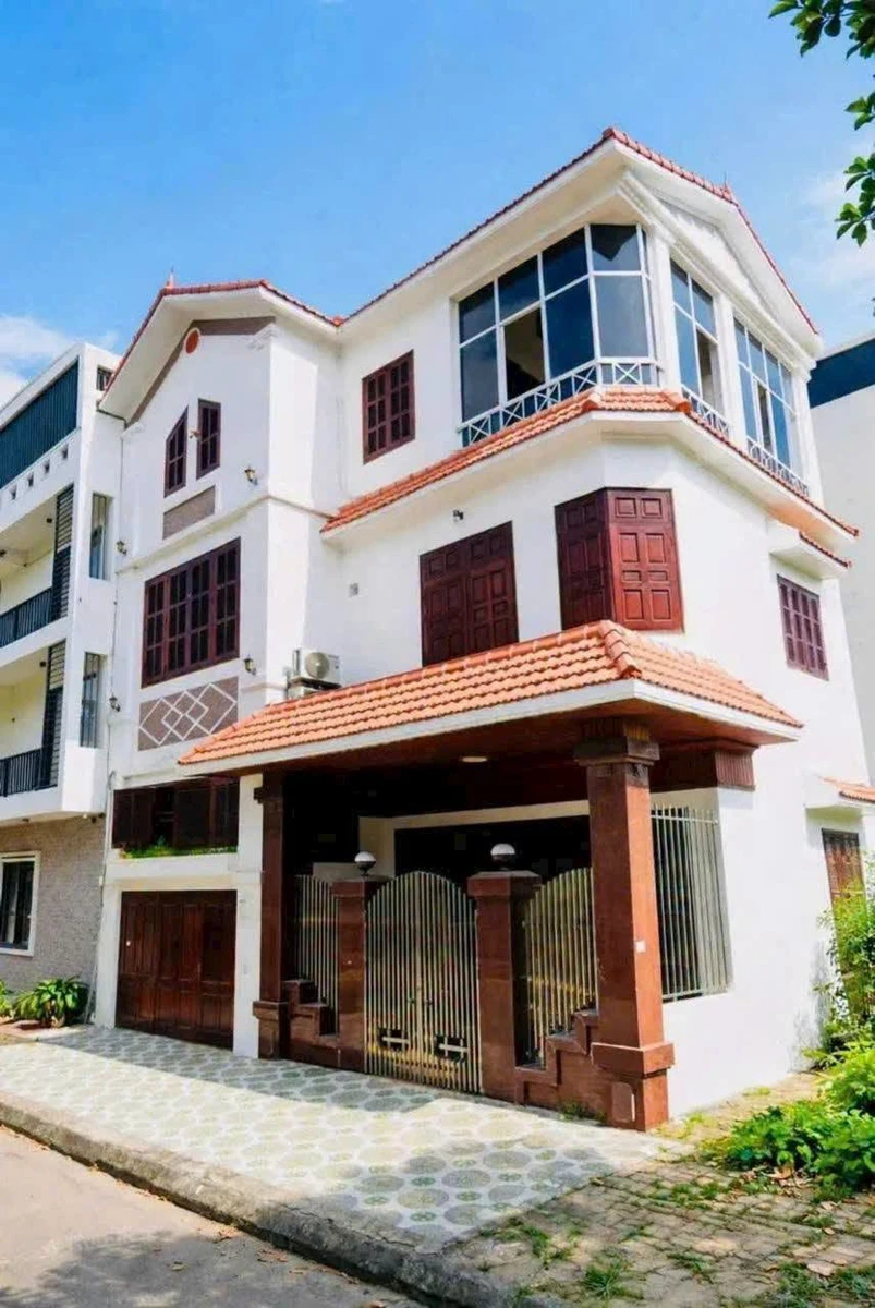 Bán biệt thự mini 3 tầng 70m2 Quận 7 giá 5 tỷ - Ảnh 1