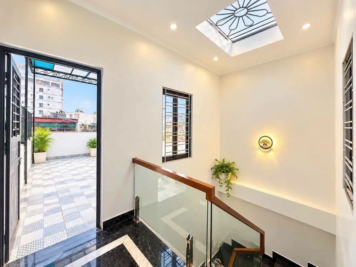 Bán nhà 4 tầng 60m² đường Trần Nguyên Hãn, giá 2 tỷ - Ảnh thu nhỏ 5