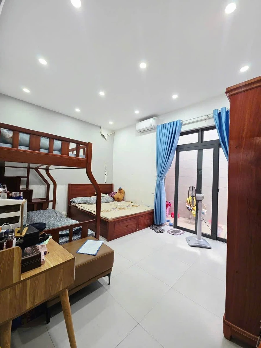 Bán nhà hẻm 76m2 gần Vòng xoay Đống Đa, Quy Nhơn - Ảnh 1