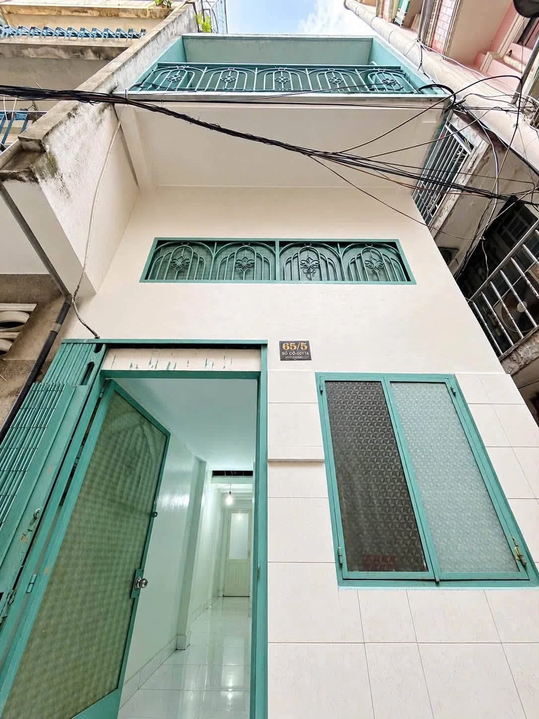 Bán nhà phố 3 tầng 3PN 4 tỷ 180 Quận 5 - Ảnh 1