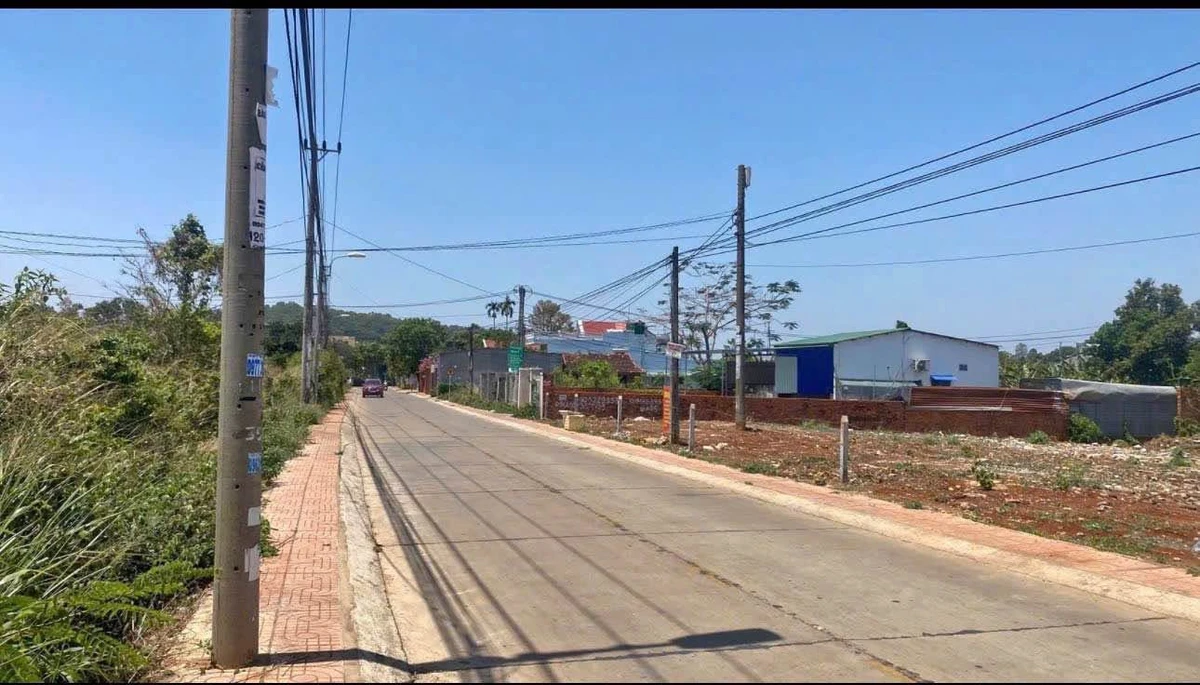 Bán đất mặt tiền đường Vạn Xuân 125m2 giá 3,75 tỷ, Buôn Ma Thuột - Ảnh thu nhỏ 2