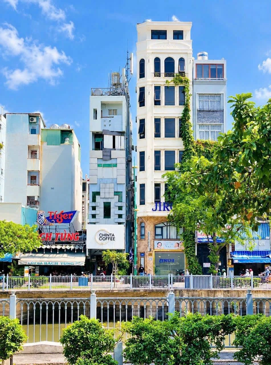 Bán shophouse 8 tầng mặt tiền Trường Sa Quận 3, 33 tỷ - Ảnh 1
