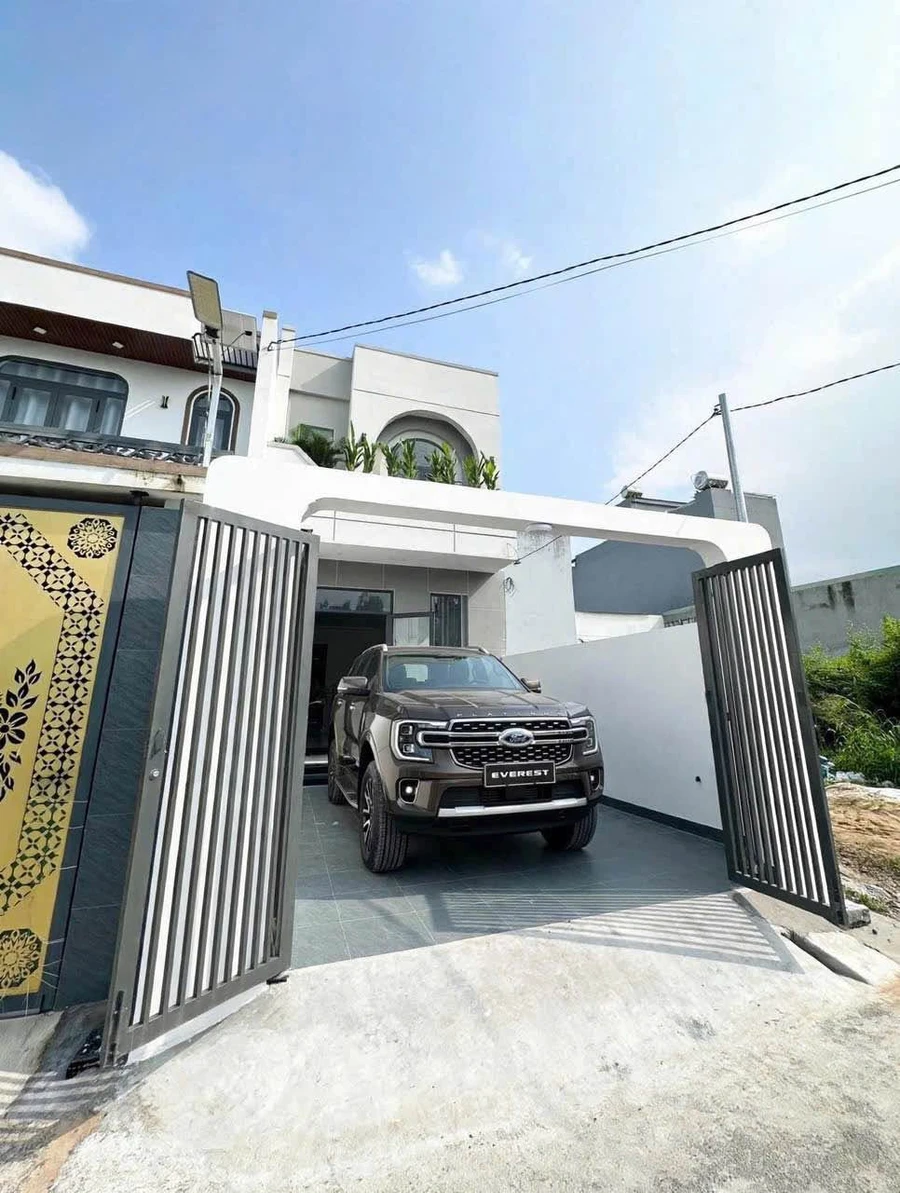 Bán nhà 1 trệt 1 lầu 100m² 3PN 2 tỷ 850 Bình Chánh - Ảnh thu nhỏ 2