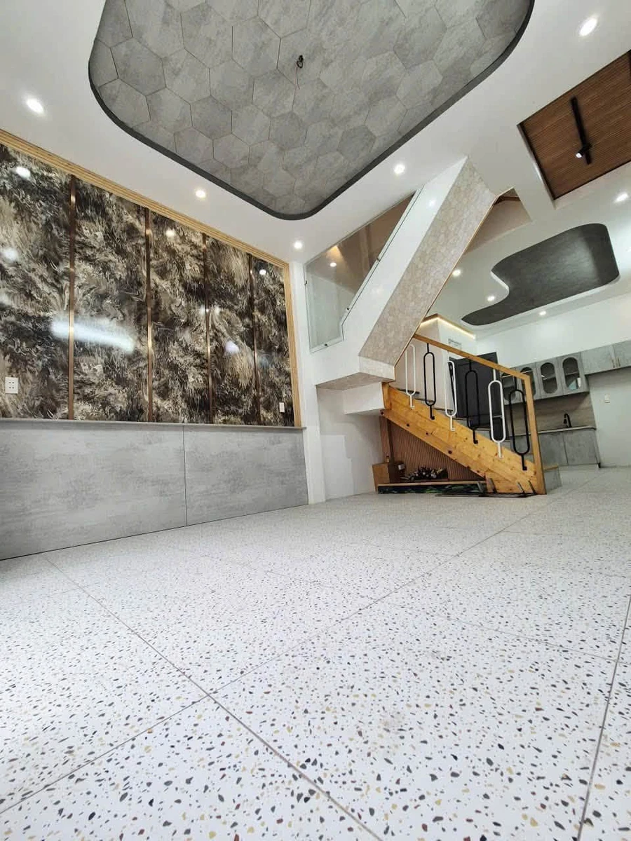 Bán nhà 4 phòng ngủ 4x10m, 40m² tại Quận 12 - Ảnh thu nhỏ 3