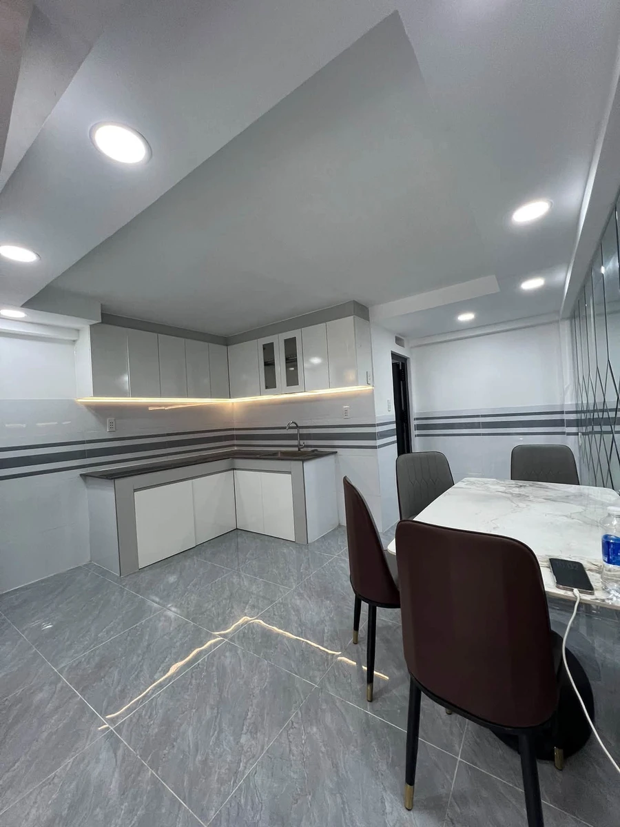 Bán nhà hẻm 6m 4x13 3 tầng 3PN gần Aeon Tân Phú giá 5,05 tỷ - Ảnh thu nhỏ 3