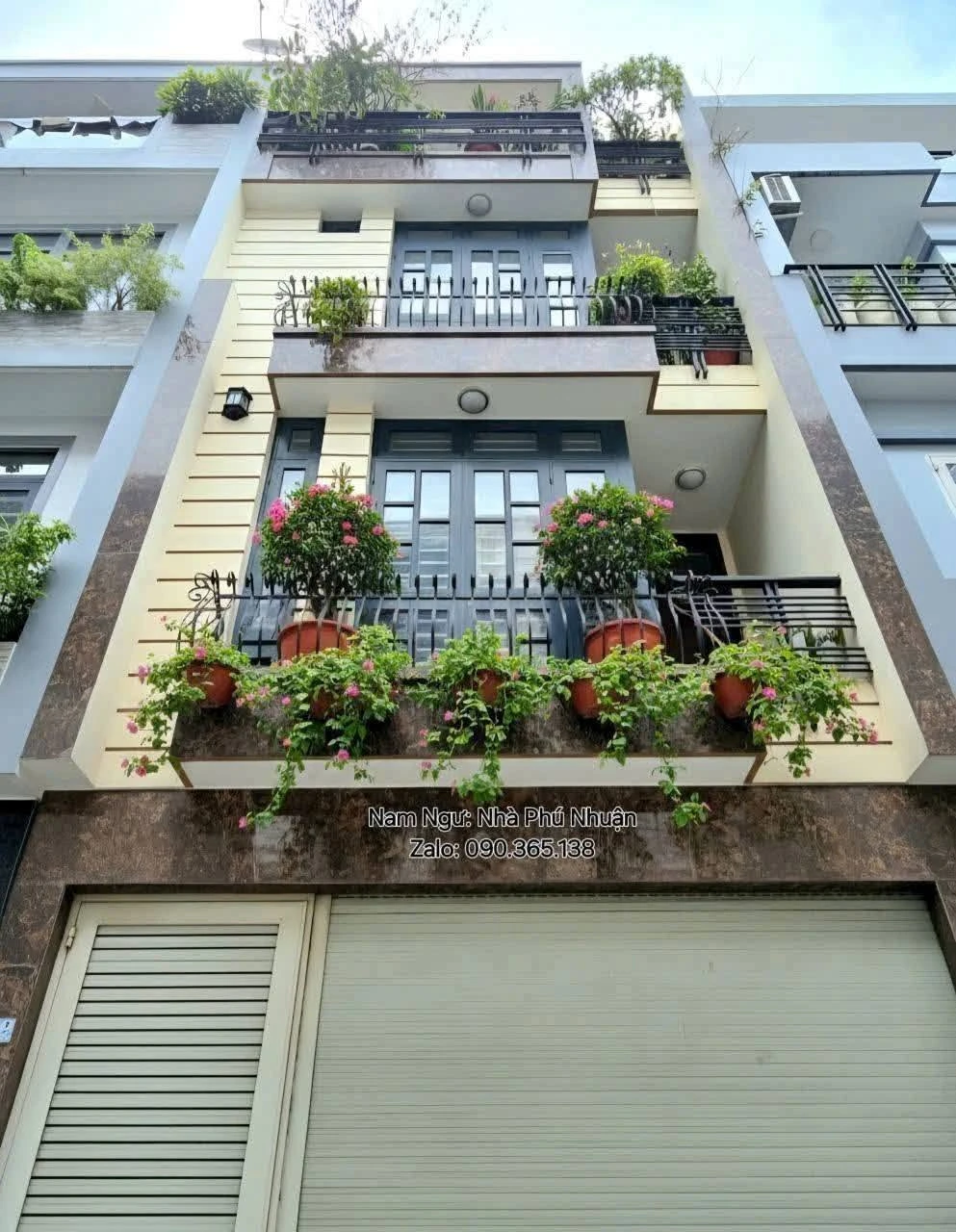 Bán nhà mặt tiền Hoa Lan, Phú Nhuận, 50m2, 6PN - 16.3 tỷ - Ảnh 1