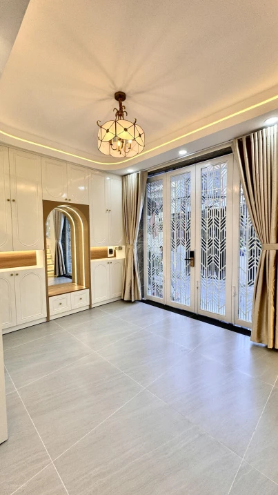 Nhà đẹp 3 tầng 4 phòng ngủ, sổ hồng riêng công nhận SD 109m2 vài bước ra đường Huỳnh Tấn Phát - Ảnh thu nhỏ 3