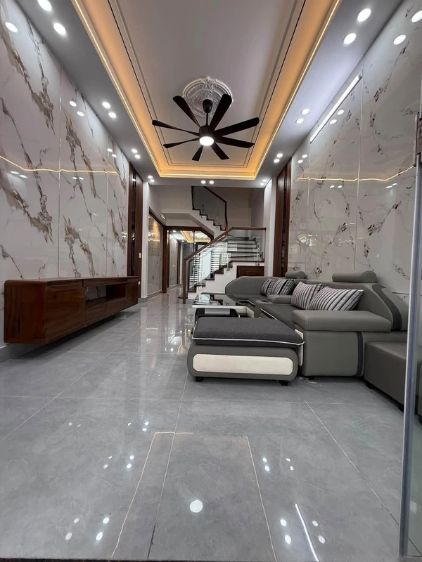 Bán nhà 3,5 tầng 70m² phố Nguyễn Chí Thanh, Hải Dương