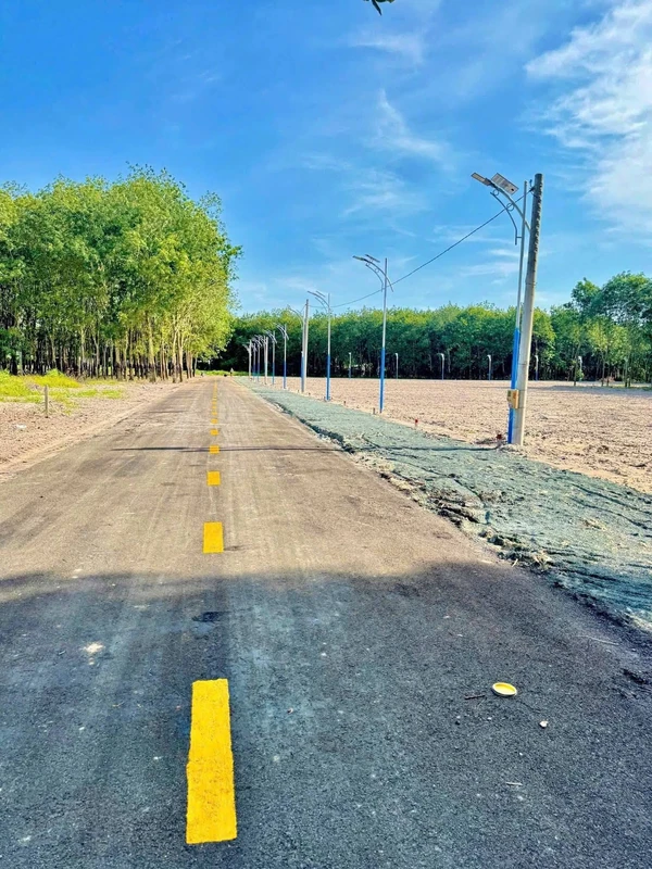 Bán đất 20m² mặt tiền Chơn Thành, giá 700 triệu