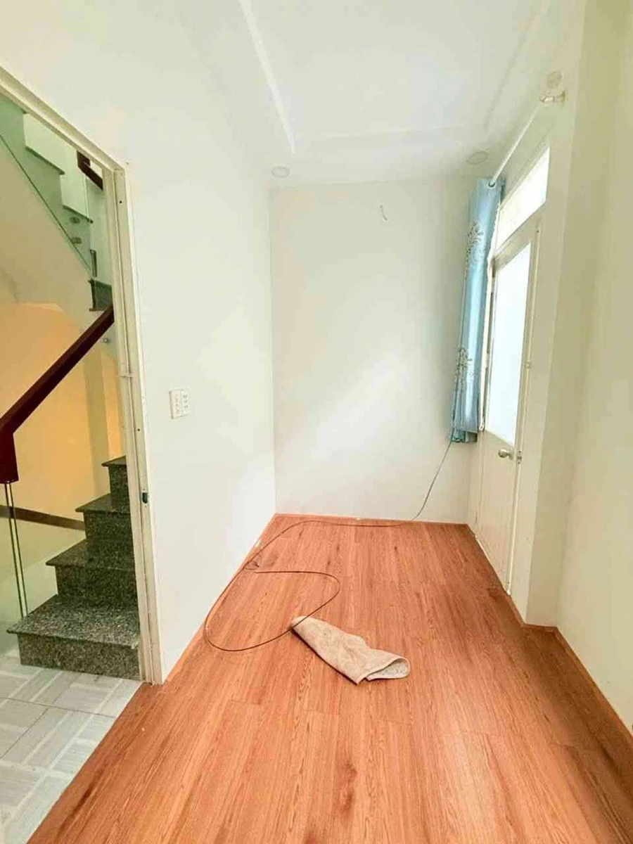 Bán nhà 3 tầng 2PN Quận 4, 15.6m² – 3.2 tỷ - Ảnh thu nhỏ 3
