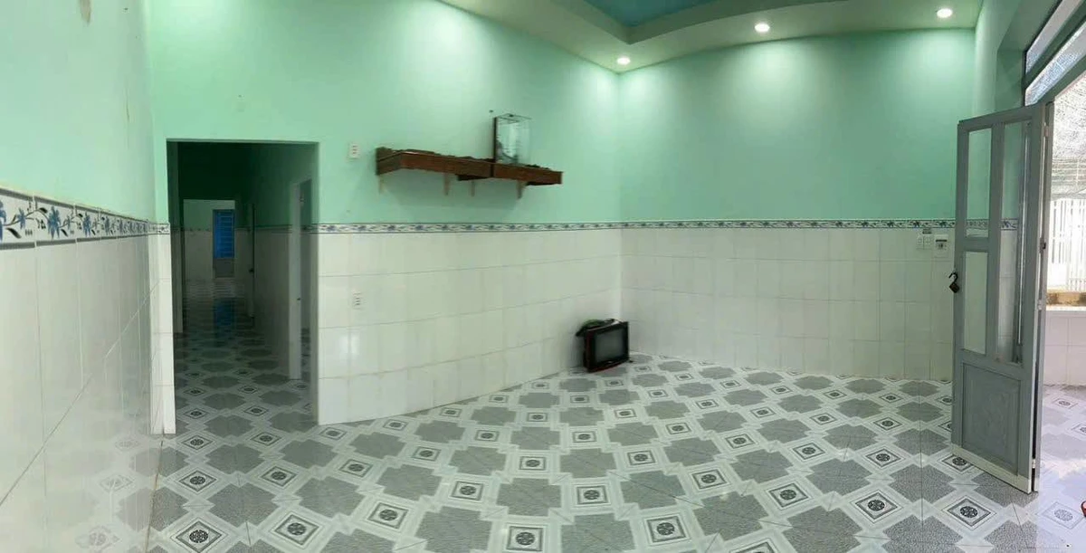 Bán nhà 2PN sân trước rộng Phú Khương 237.8m² 1 tỷ 90 triệu - Ảnh thu nhỏ 5