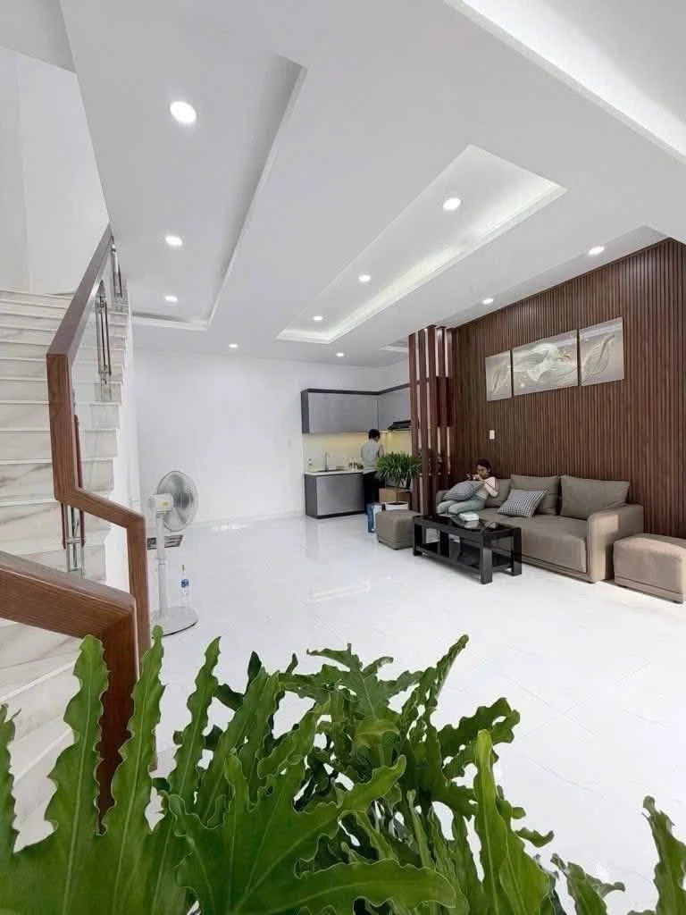Bán nhà hẻm xe hơi 6m 42m2 2 tầng 2PN Tây Thạnh, Tân Phú giá 5,7 tỷ - Ảnh thu nhỏ 2