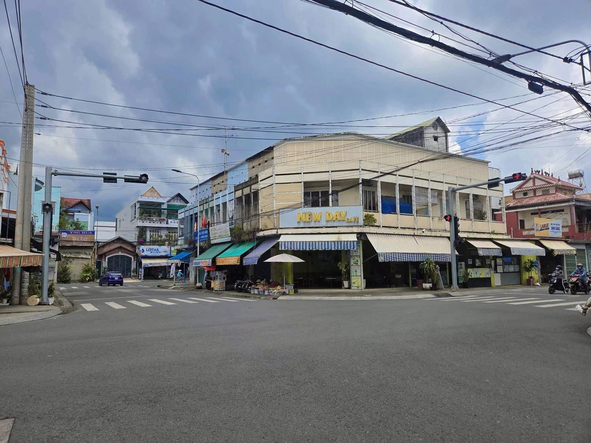 Bán nhà góc 2 mặt tiền 82,8 m² Long Khánh - Ảnh thu nhỏ 4