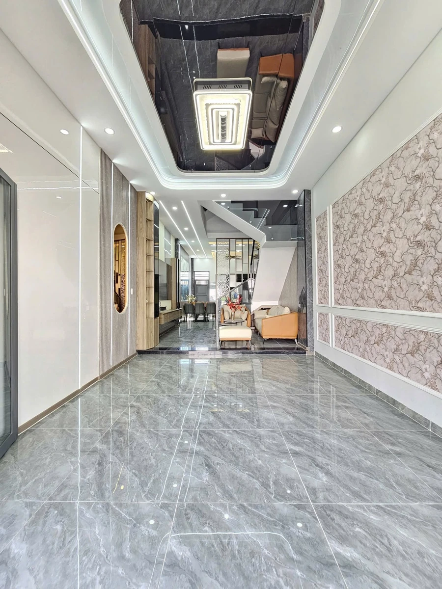 Bán nhà Dĩ An 60m² 3PN gần Vincom 4 tỷ 750 triệu - Ảnh thu nhỏ 2