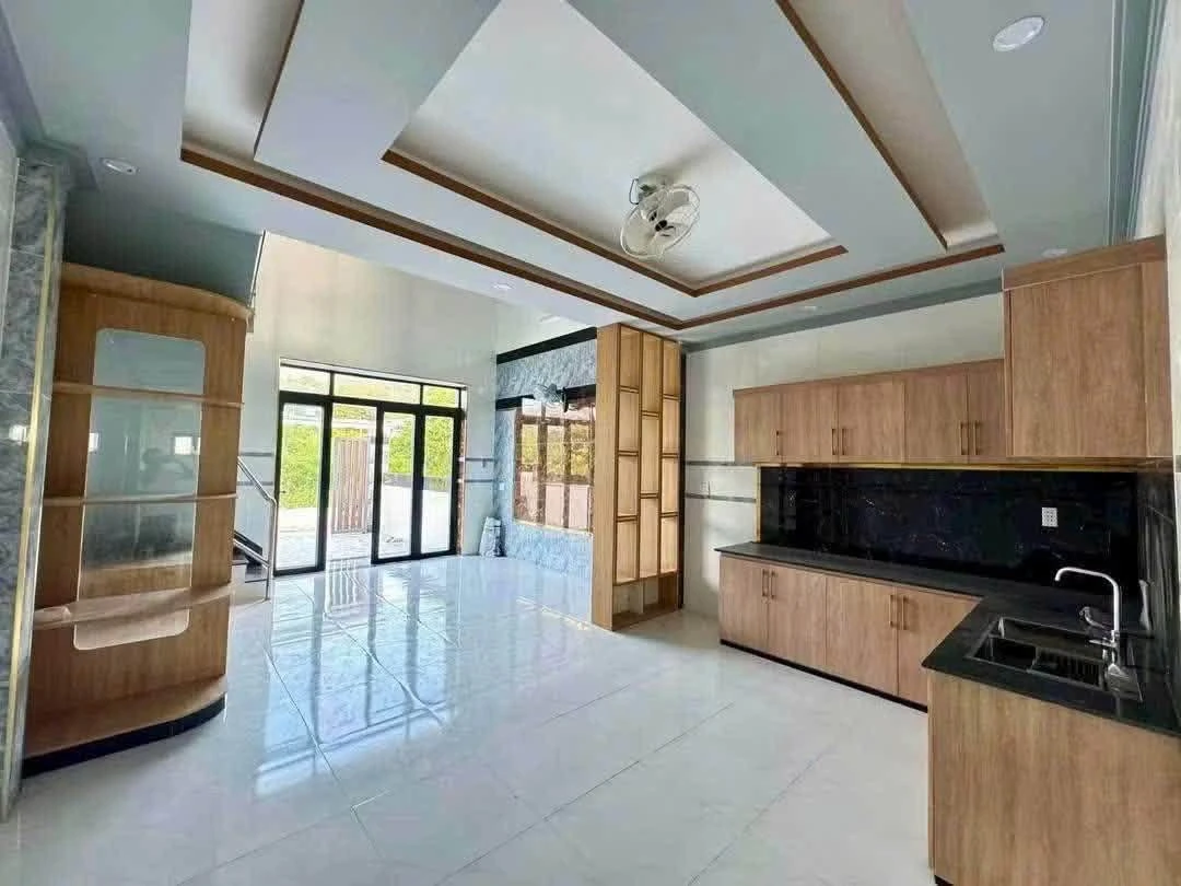 Bán nhà 1 trệt 1 lầu 91m² view biển tại Long Hải, Bà Rịa - Vũng Tàu, giá 2,3 tỷ - Ảnh thu nhỏ 3