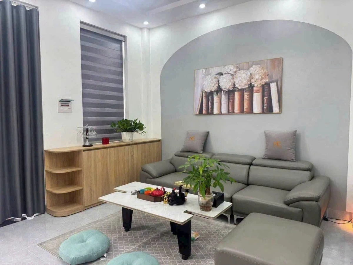 Bán nhà 4 tầng 48m² full nội thất Cao Thắng Quận 1 - Ảnh thu nhỏ 3