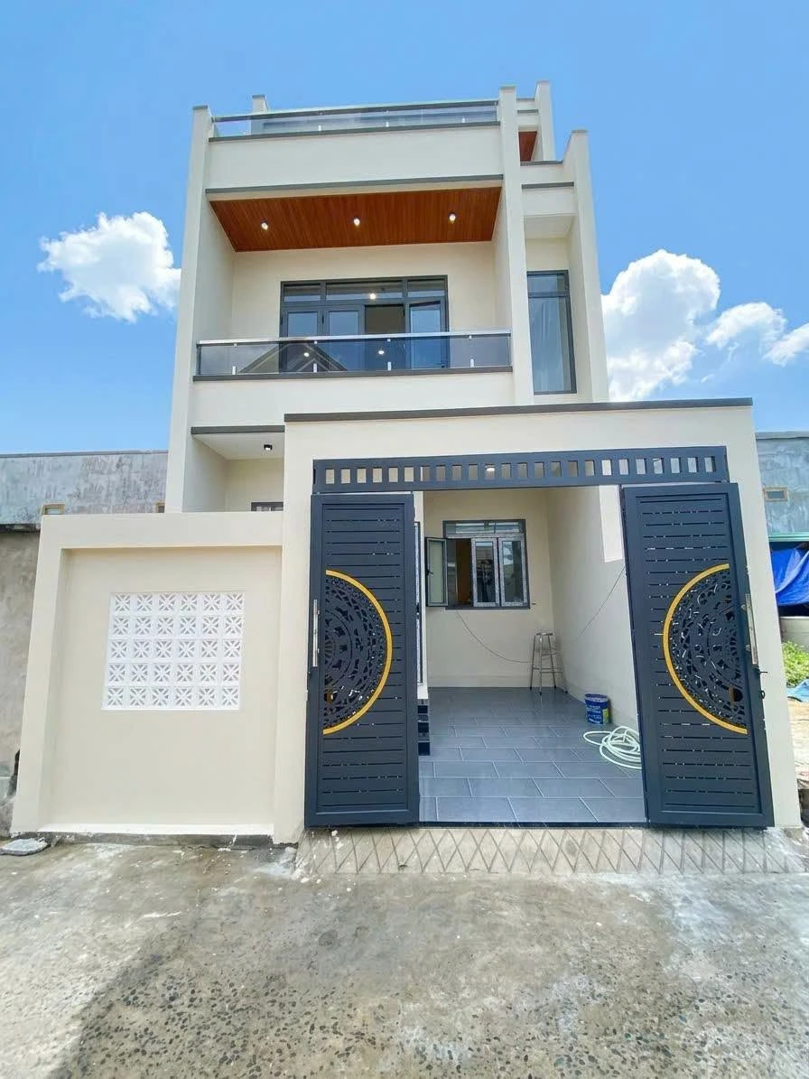 Bán nhà 1 trệt 2 lầu 3 PN, 66 m² Phú Lợi, Thủ Đức 3,9 tỷ - Ảnh 1
