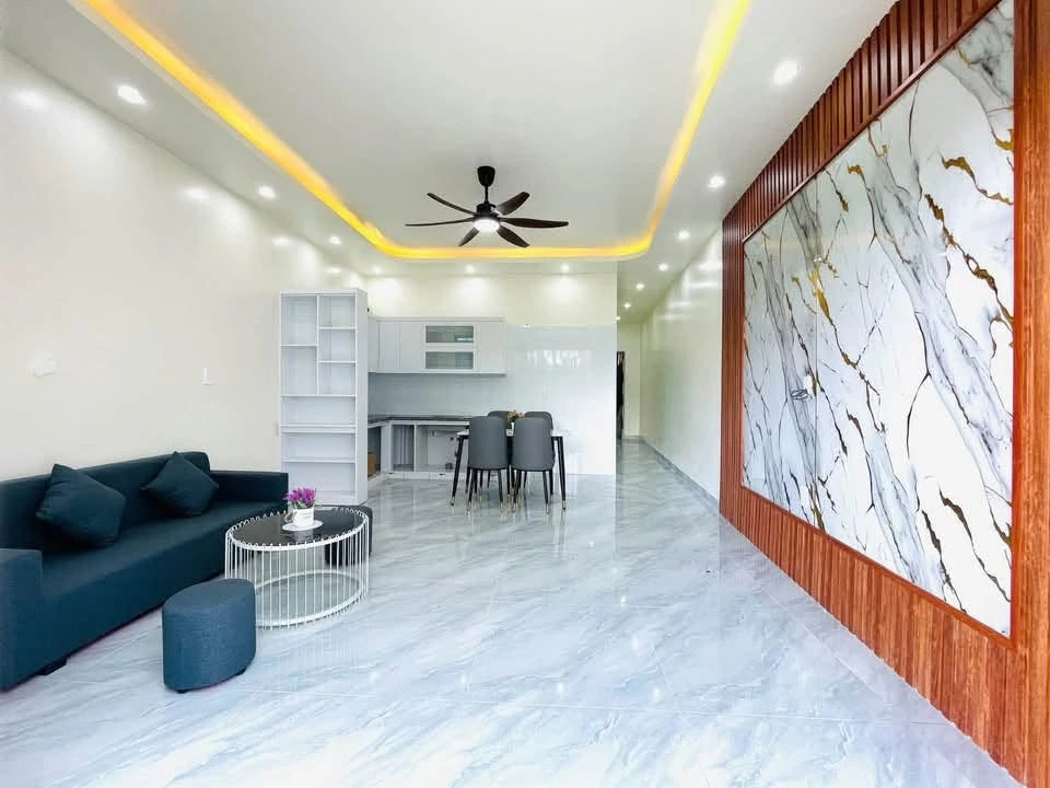 Bán nhà 63m2 giá 1 tỷ 190 triệu gần KCN Tràng Duệ - Ảnh thu nhỏ 2