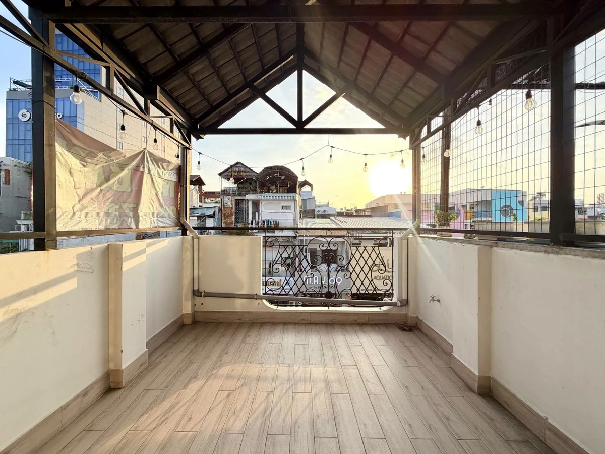 Bán nhà mặt tiền Nguyễn Kiệm, Phú Nhuận 61m2, 4 tầng mới, giá hơn 11 tỷ - Ảnh thu nhỏ 5