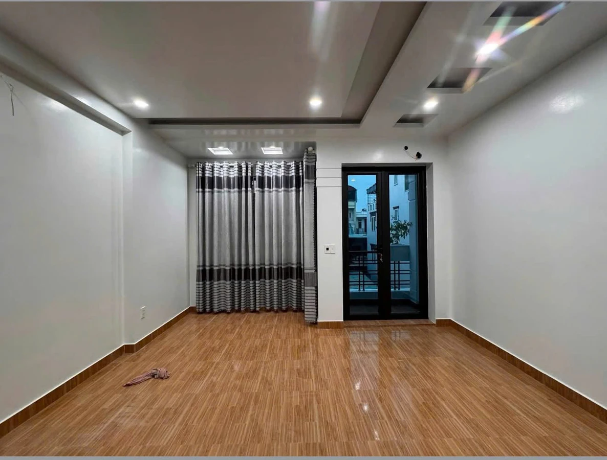 Bán nhà 4 tầng lô góc 54m2 đường Phương Lưu, ô tô vào nhà, giá 4,67 tỷ - Ảnh thu nhỏ 2
