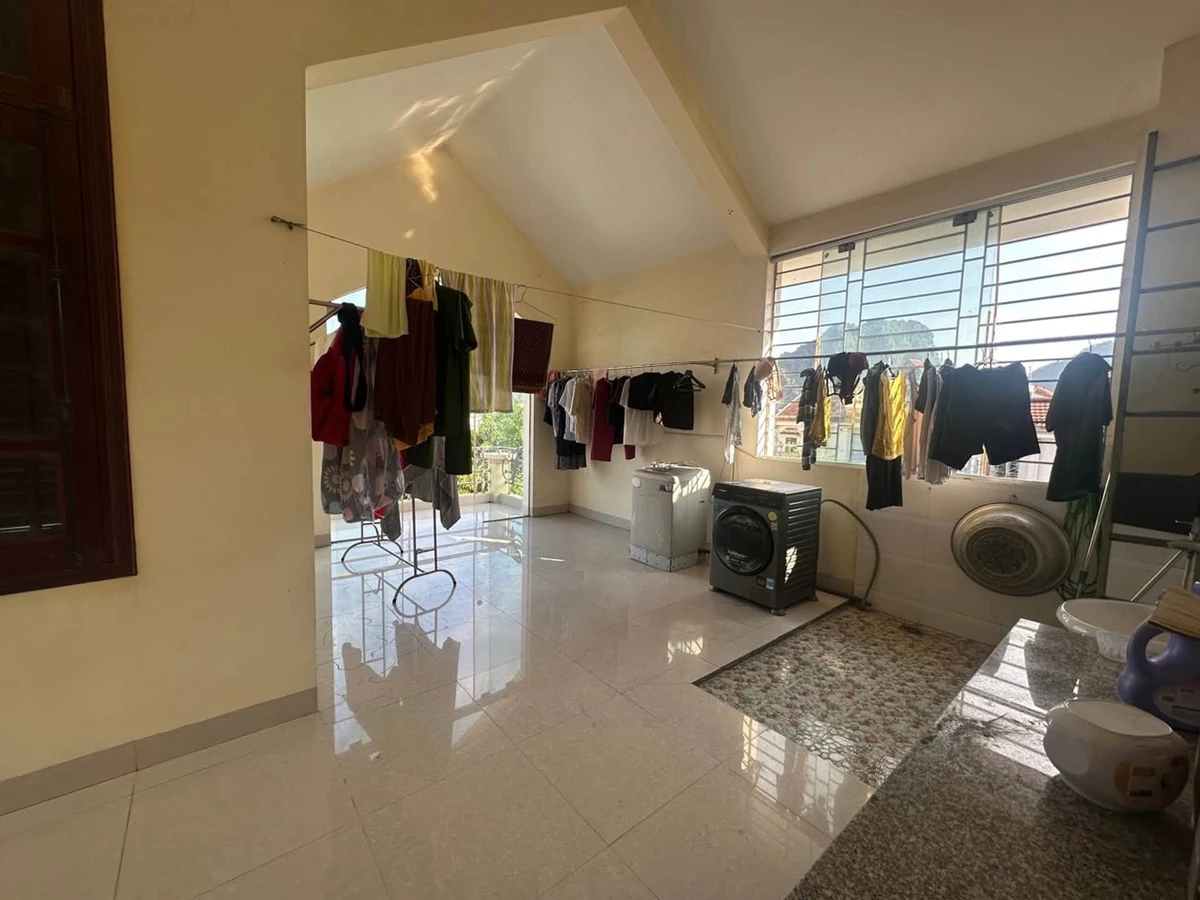 Bán biệt thự 3 tầng 118,8m² Cột 8 Hạ Long 5,599 tỷ - Ảnh thu nhỏ 4