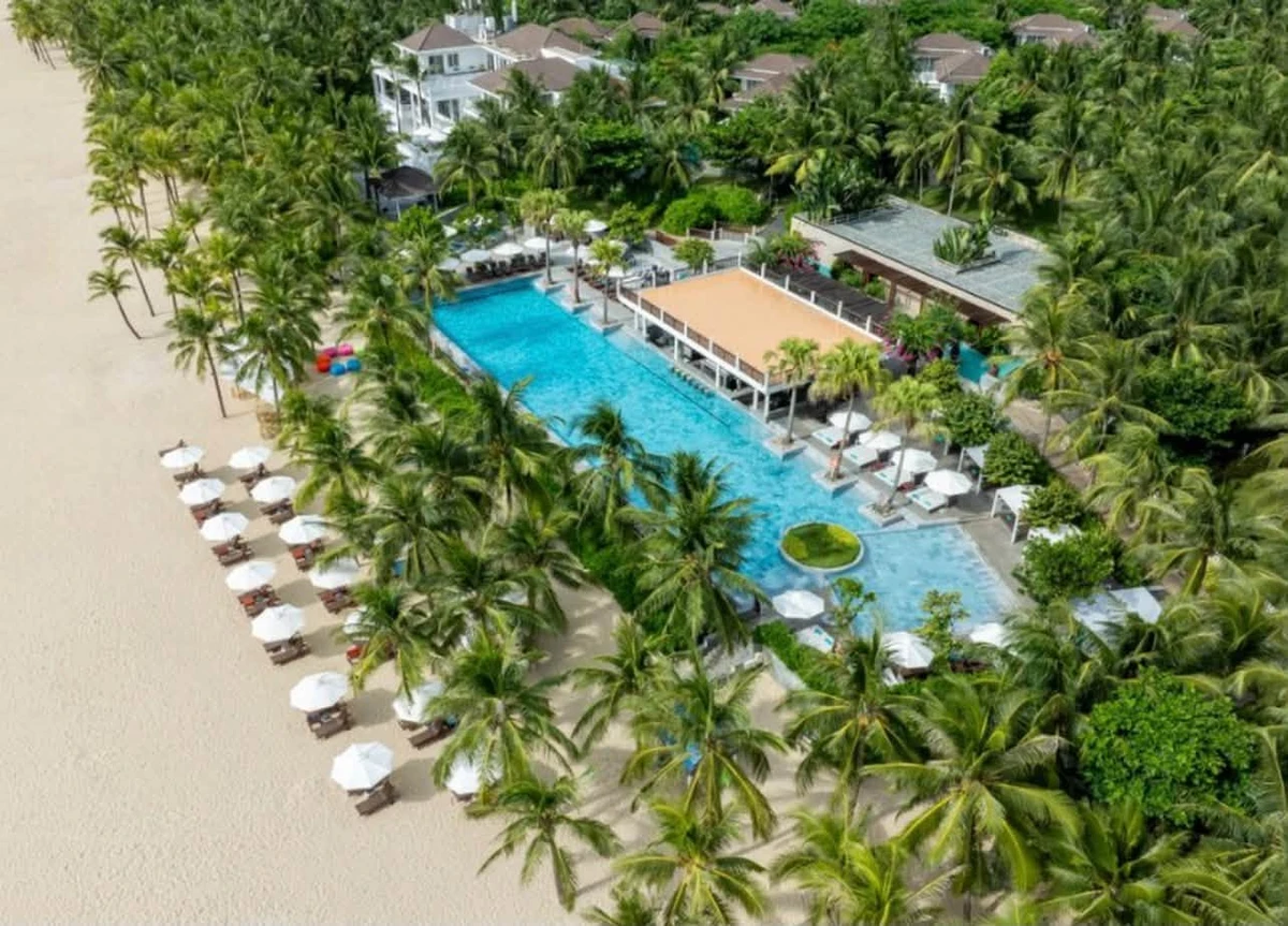 Bán biệt thự mặt biển Mỹ Khê 300m² 4 phòng ngủ giá 4 tỷ - Ảnh 1