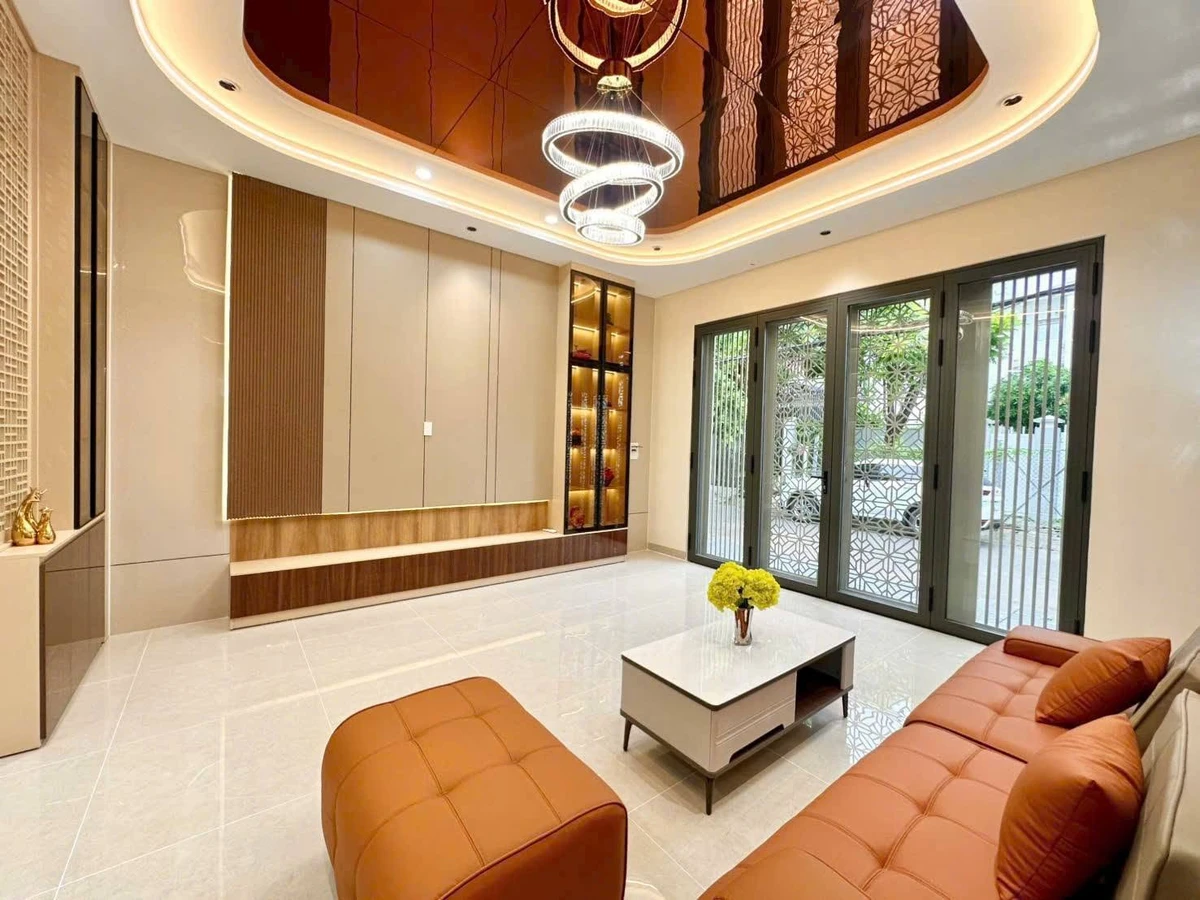 Bán nhà 3PN 76m² đường Đặng Thái Mai, Rạch Giá, 2.98 tỷ - Ảnh thu nhỏ 4