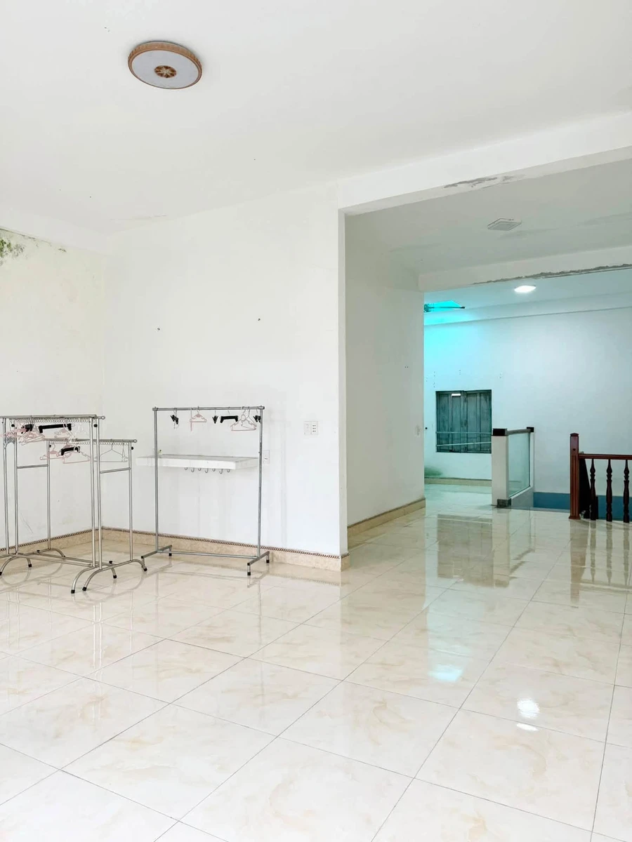 Bán nhà 2,5 tầng 75m2 mặt tiền Xuân Thiều, Nha Trang 4,45 tỷ - Ảnh thu nhỏ 5