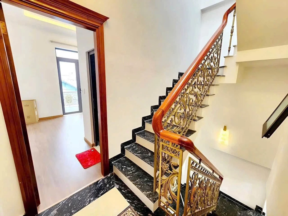 Bán nhà 2 lầu 1 sẹc Nguyên Ái Quốc, Phường Tân Hiệp, Biên Hòa, 4,5m x 15m, giá 4,7 tỷ - Ảnh 1