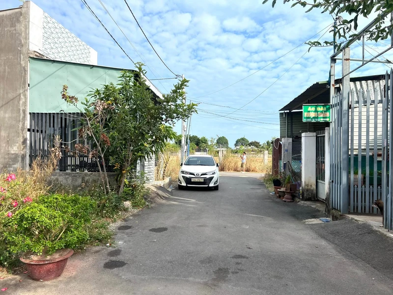 Bán đất nhựa xe hơi dân cư Đông 89m² Bà Rịa 1 tỷ 5