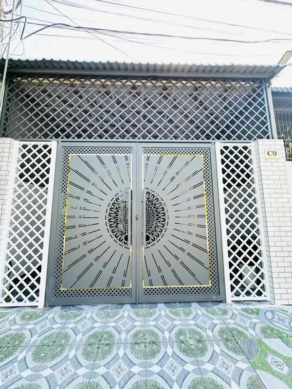 Bán nhà mặt tiền Nguyễn Huy Tưởng Rạch Giá 100m2 2.19 tỷ