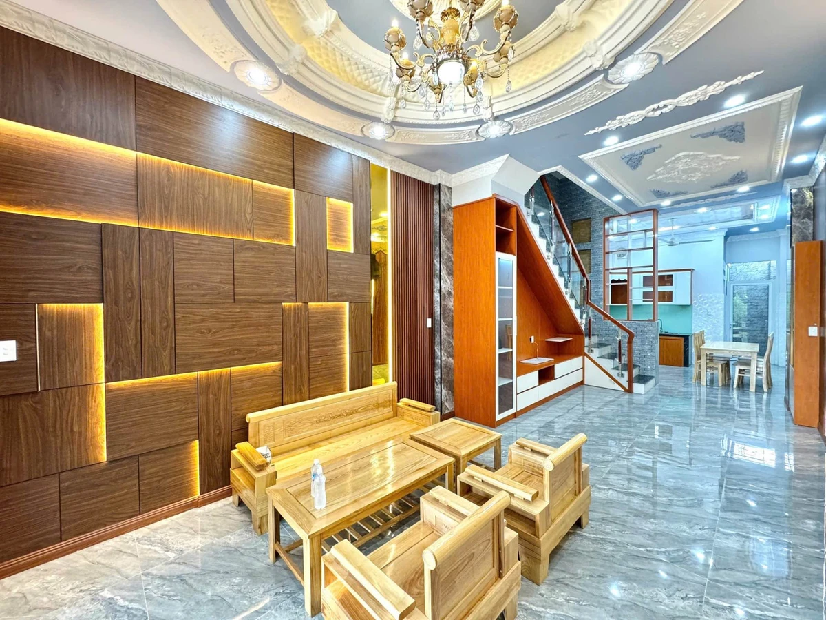 Bán nhà tân cổ điển 5PN 92m² gần chợ Long Thượng, Tây Ninh - Ảnh thu nhỏ 5
