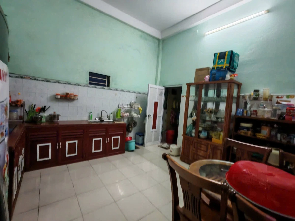 Bán nhà 2 tầng 100m2 kẹp hai kiệt đường Lê Hữu Trác, Sơn Trà, Đà Nẵng - Ảnh 1