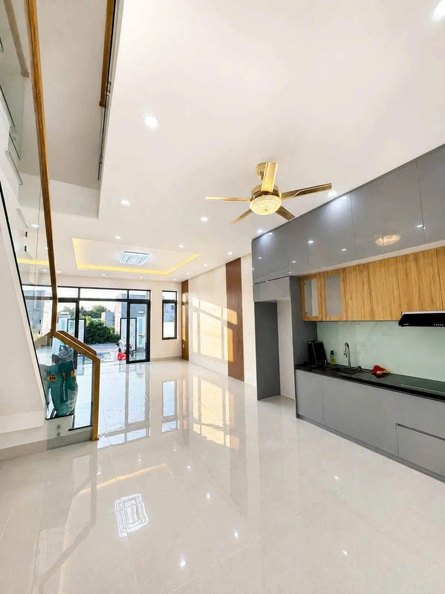 Bán nhà mặt tiền Phan Đăng Lưu 170m² 3PN Long Điền - Ảnh thu nhỏ 5