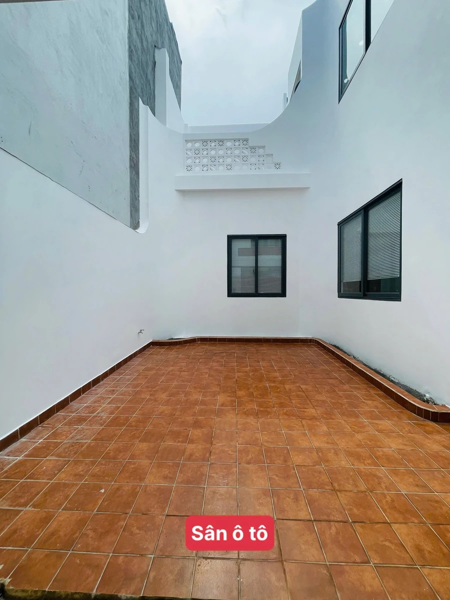 Bán nhà trệt lầu 82m² 4 tỷ 800 triệu Tân Đông Hiệp - Ảnh thu nhỏ 3