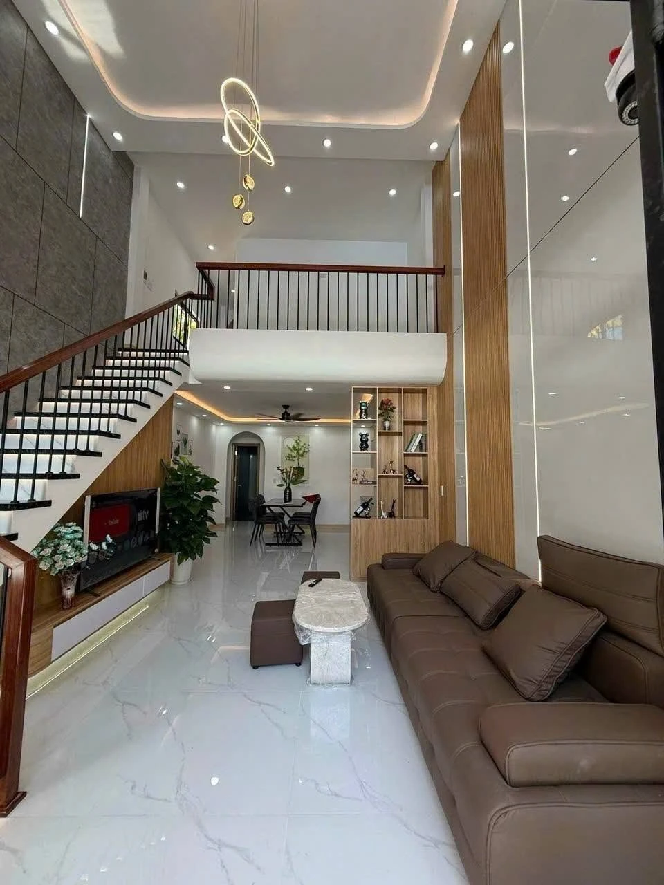 Bán nhà gác lửng 67m2 khu A32 Trường Chinh, 3 phòng ngủ, 3 tỷ - Ảnh 1