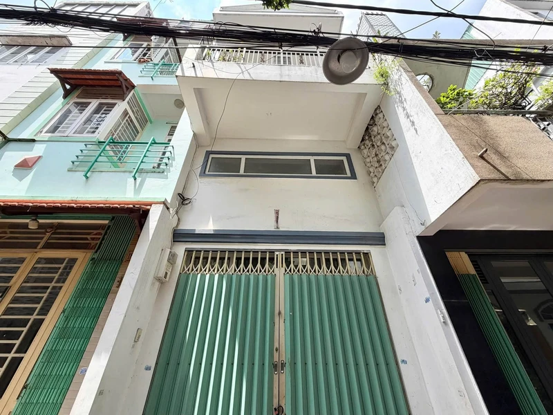 Bán nhà mặt tiền đường Trần Khánh Dư, sát chợ, 8x22m, 1 trệt 1 lầu, 3PN, giá 4,75 tỷ 4ty280